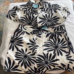 SHORT SET Malibu Monochrome Floral Men's Shirt and short 2 piece SET